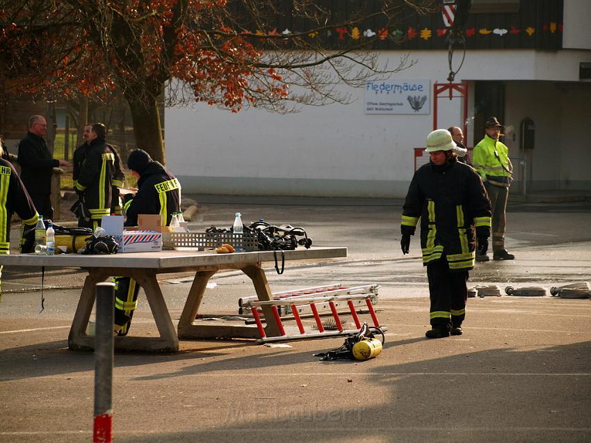 Feuer Schule Neuhonrath bei Lohmar P226.JPG